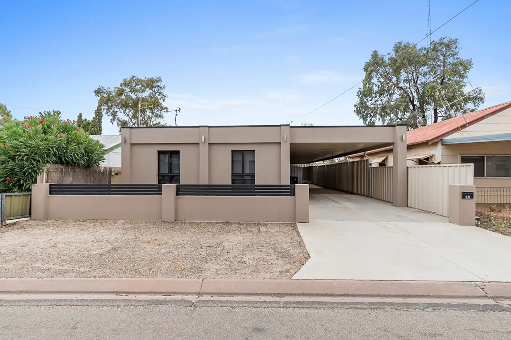 42 John Lewis Drive, Port Broughton, SA 5522