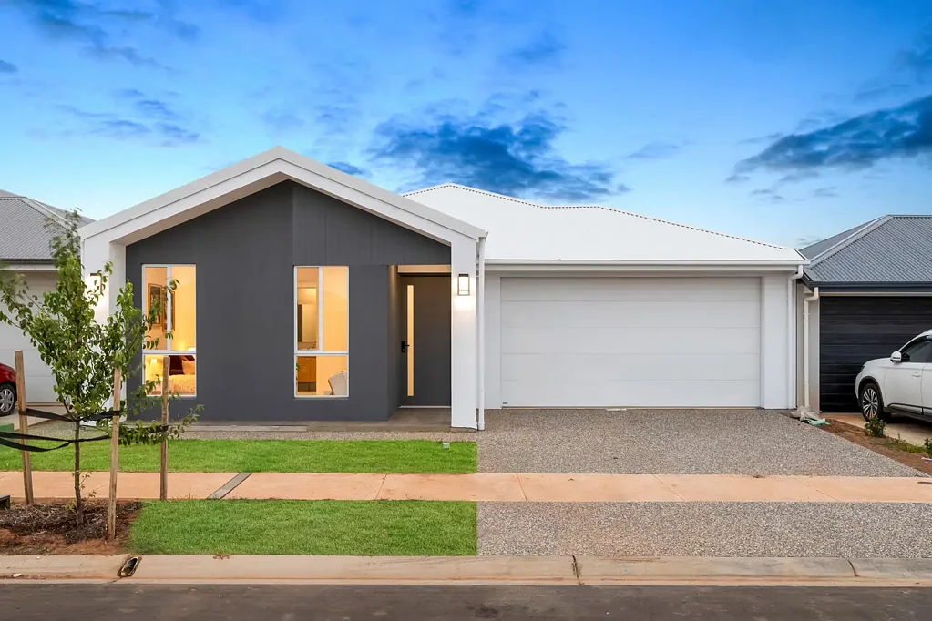 37 Verdale Crescent, Munno Para Downs, SA 5115