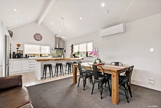 475a Beach Road, Murrays Bay, North Shore City