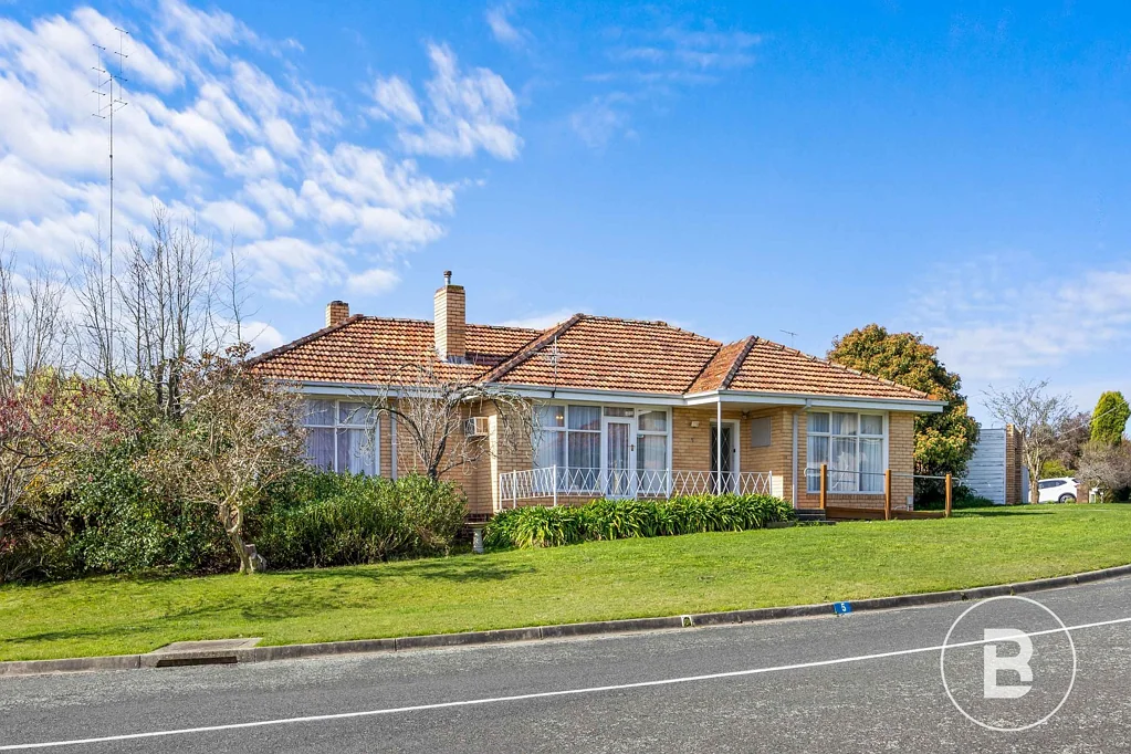 5 Killeen Avenue, Black Hill, VIC 3350