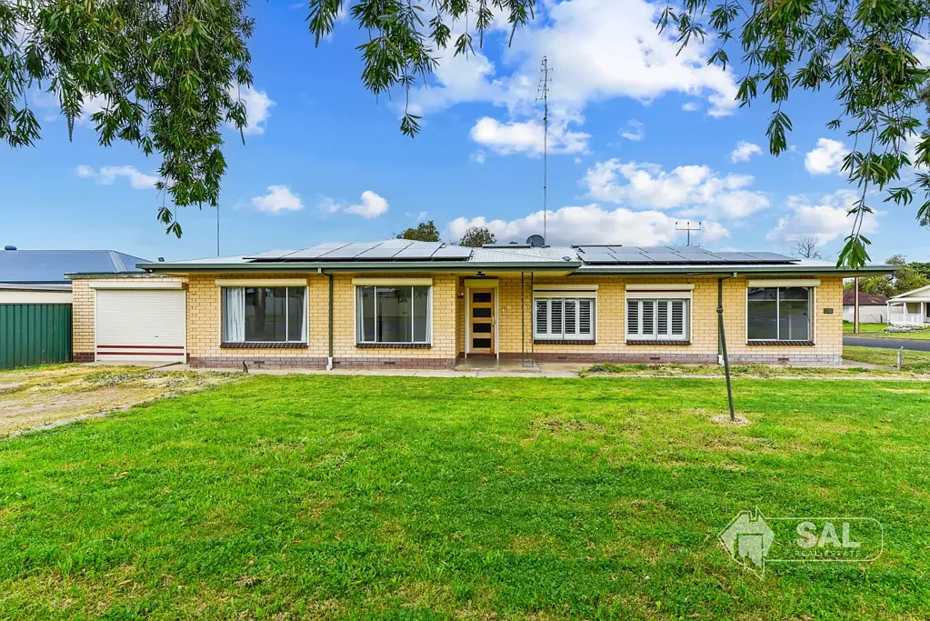 Bordertown 3Phòng ngủ Practical Living, Perfectly Located