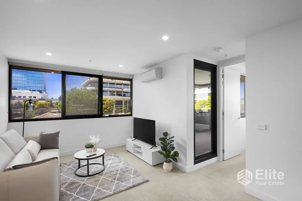 Box Hill 2房 Box Hill 黄金地段的现代宽敞两卧室公寓，带停车位 Modern & Spacious 2-Bedroom Apartment with Car Park in Prime Box Hill Location