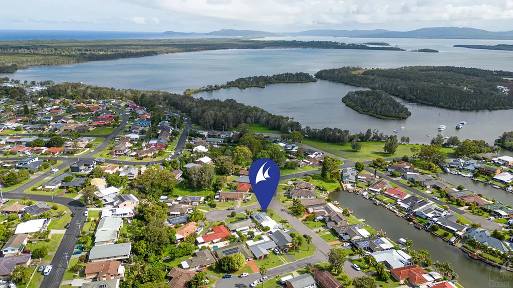 1 Royal Close, Forster, NSW 2428