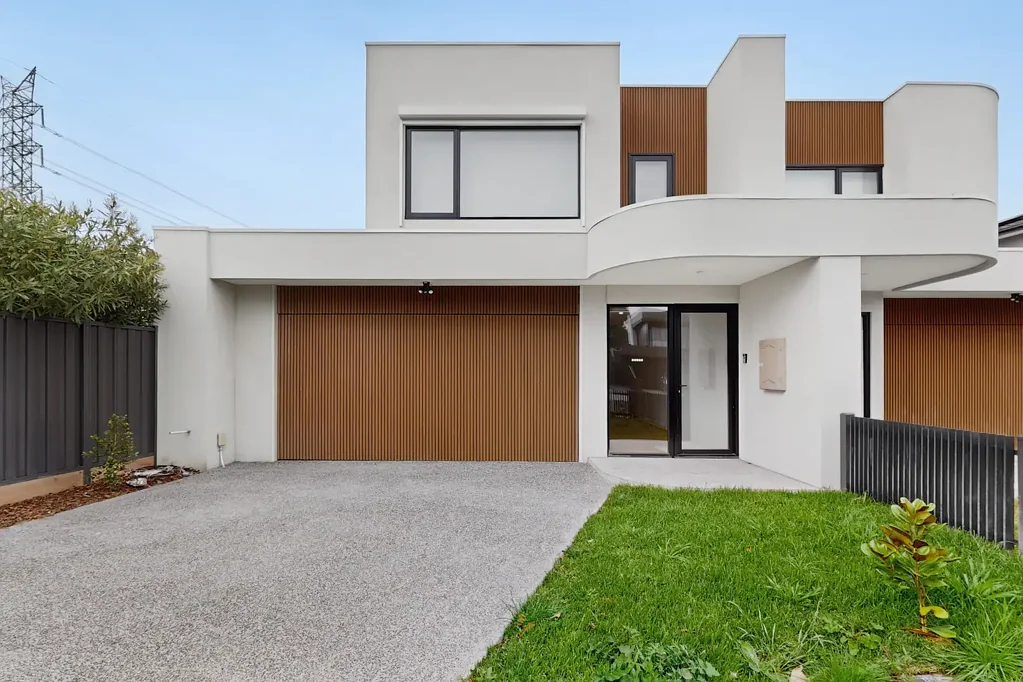 Bold and Brand New Family Luxury
