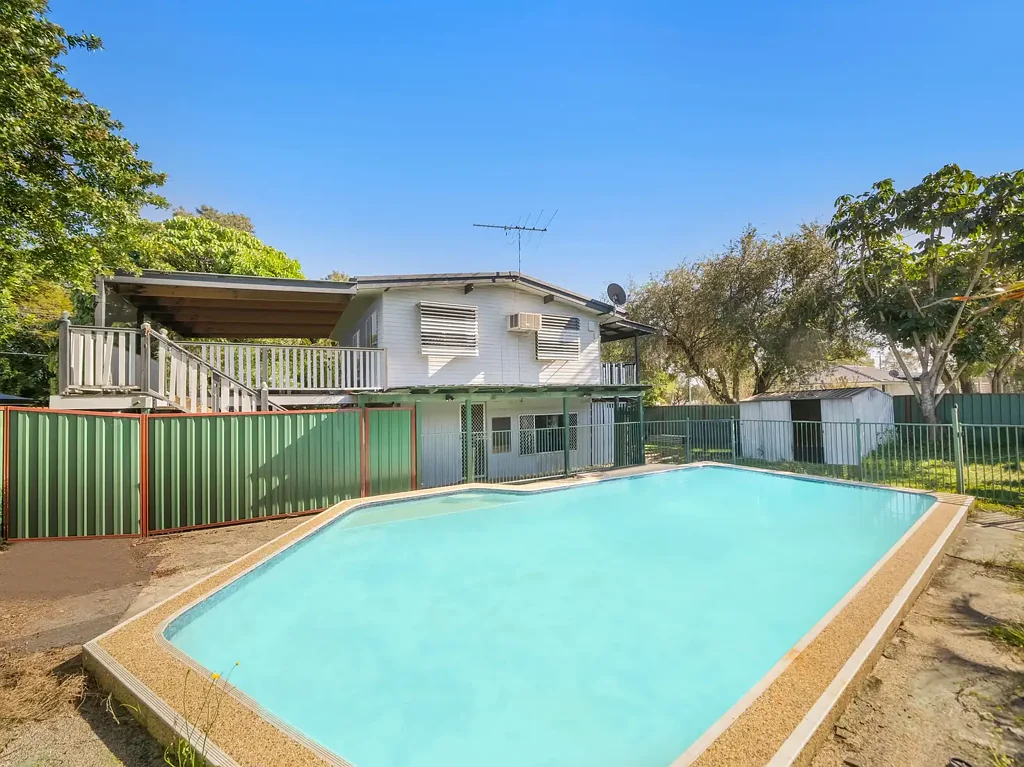 17 Beach Street, Kippa-Ring, QLD 4021