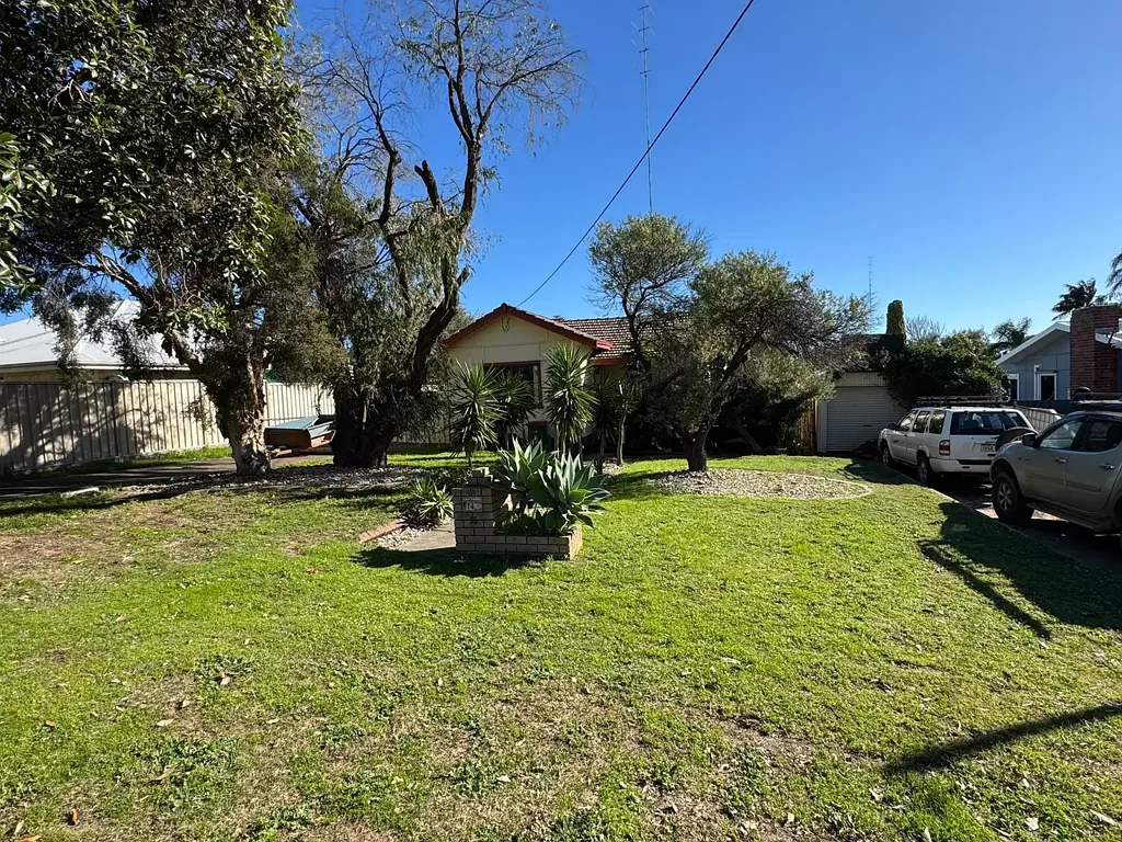 Carey Park 3房  Charming 3-Bedroom Home in Carey Park – Ready for You!