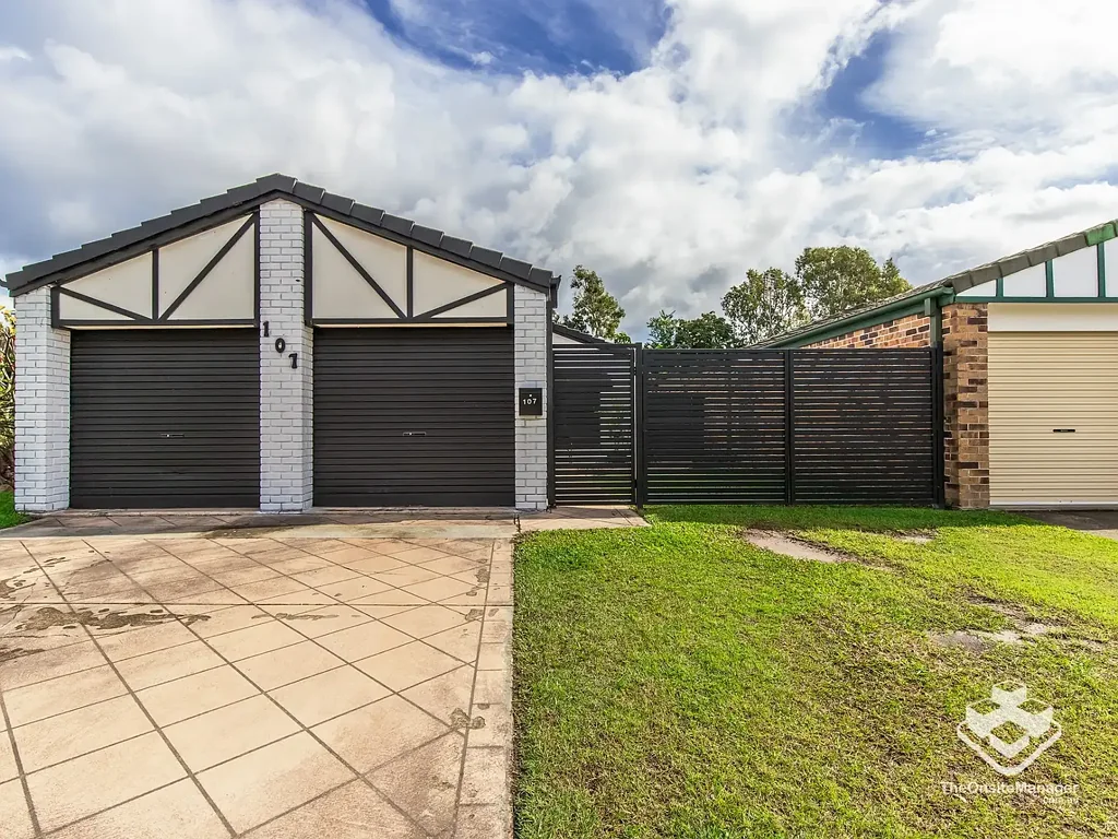 Helensvale 3房  Lovely Home with Huge Backyard and Patio