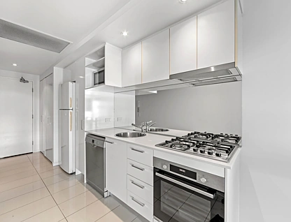 306/2 East Quay Drive, Biggera Waters, Gold Coast, 1 Bedrooms, 1 Bathrooms, Apartment