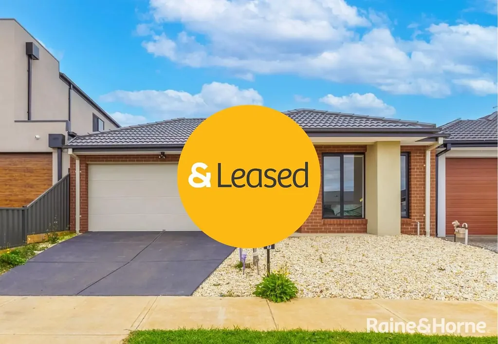 Modern & Low-Maintenance Living in a Prime Location