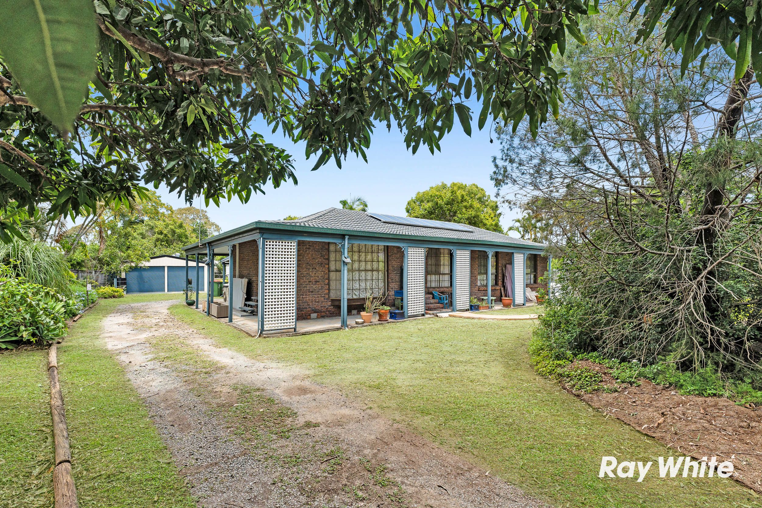 22-24 LEAWARRA DR, LOGANHOLME QLD 4129, 0 침실, 0 욕실, House