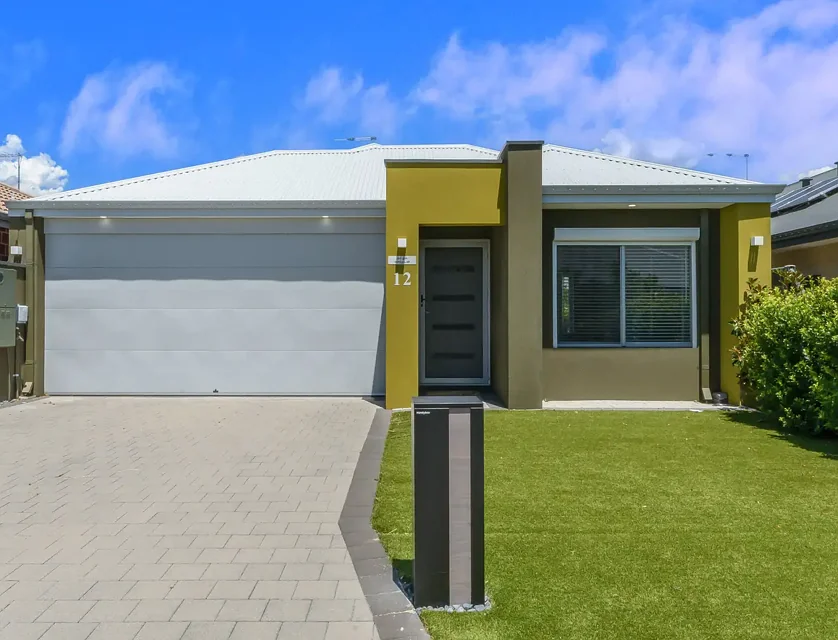 12 Hazeldene Drive, Harrisdale, South East Perth, 3 कमरे, 2 बाथरूम, House