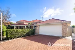 24 Greyteal Place, Broadwater