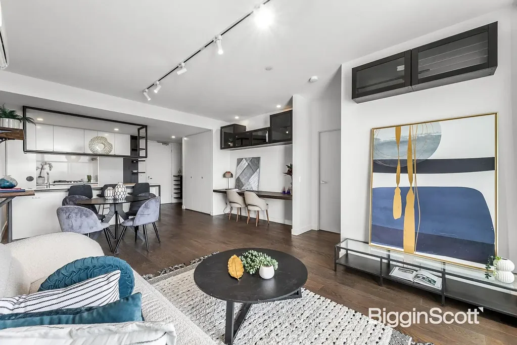 Doncaster 2 Bedroom Prime Position Opposite Westfield Doncaster