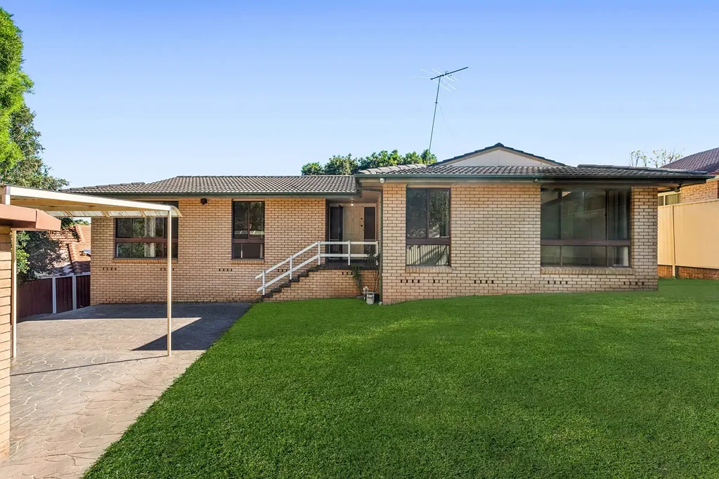 19A Violet Street, Roselands, NSW 2196