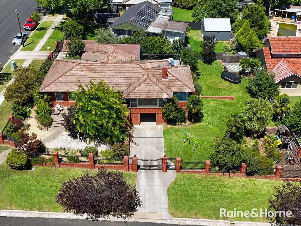 336 - 338 Russell Street, West Bathurst, NSW 2795