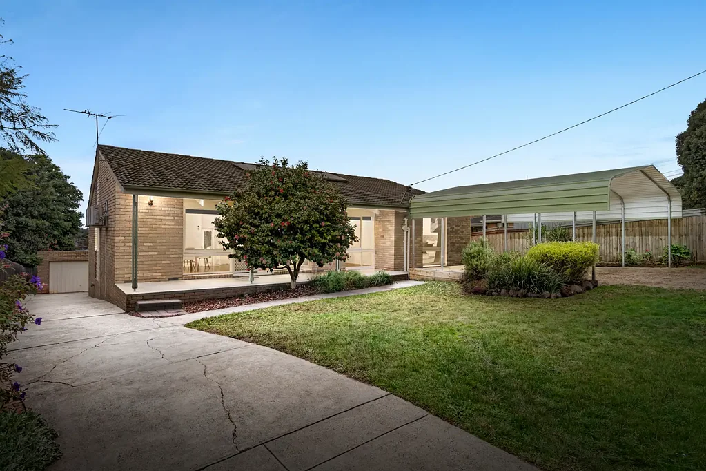 Mooroolbark 4બેડરૂમ Surprise Family Package