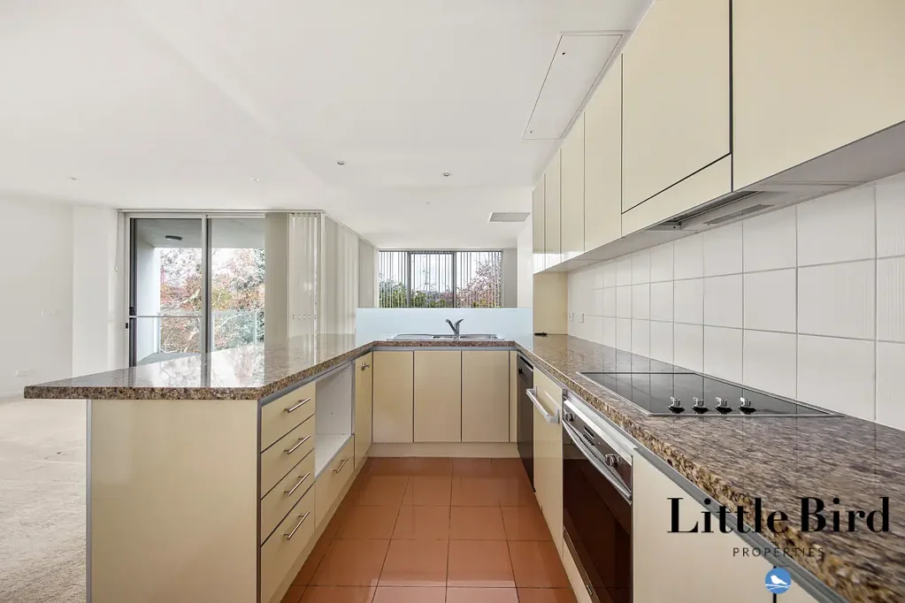 Spacious Barton Apartment with Two Car Space