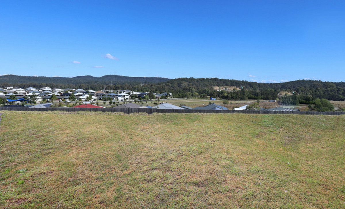 105 DANBULLA ST, SOUTH RIPLEY QLD 4306, 0房, 0浴, Section