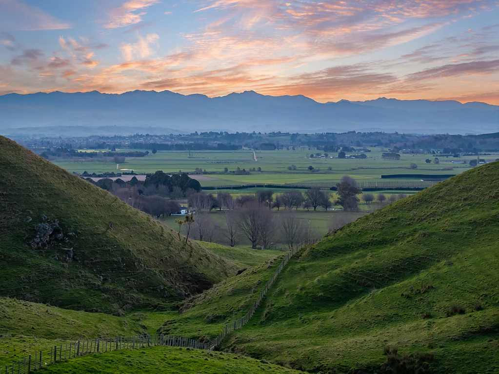 Masterton Stunning Views - Super Location