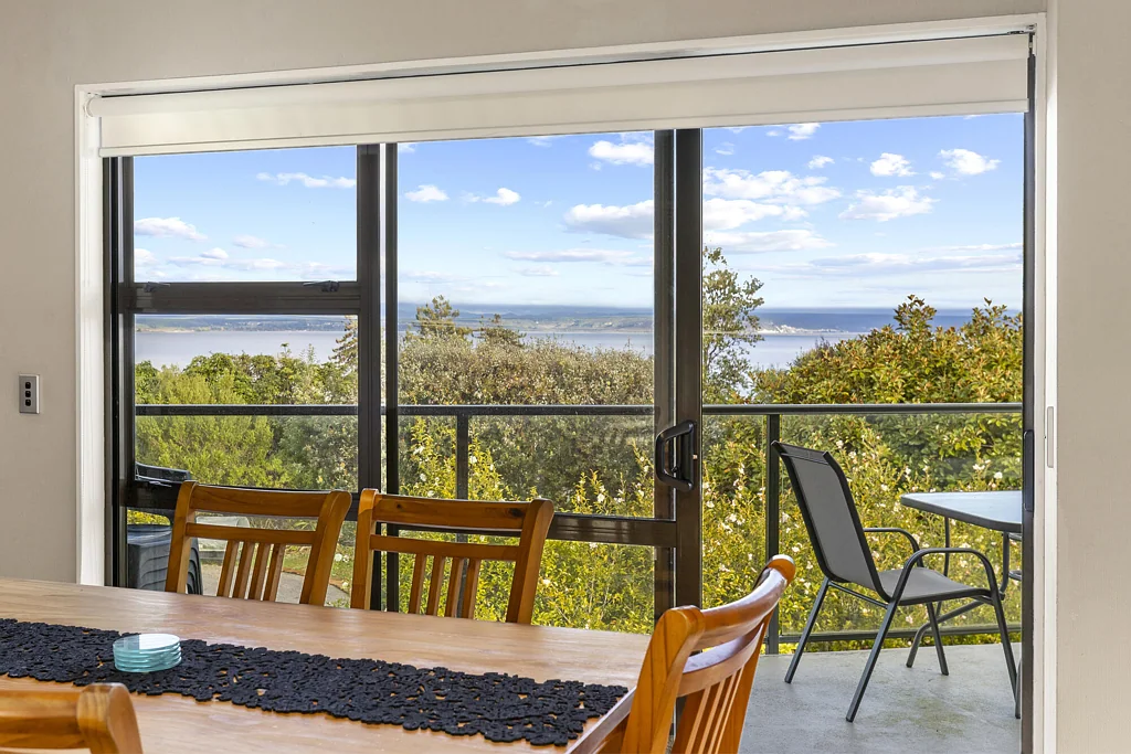 Acacia Bay 6Habitaciones Vendors motivated to sell - present all offers