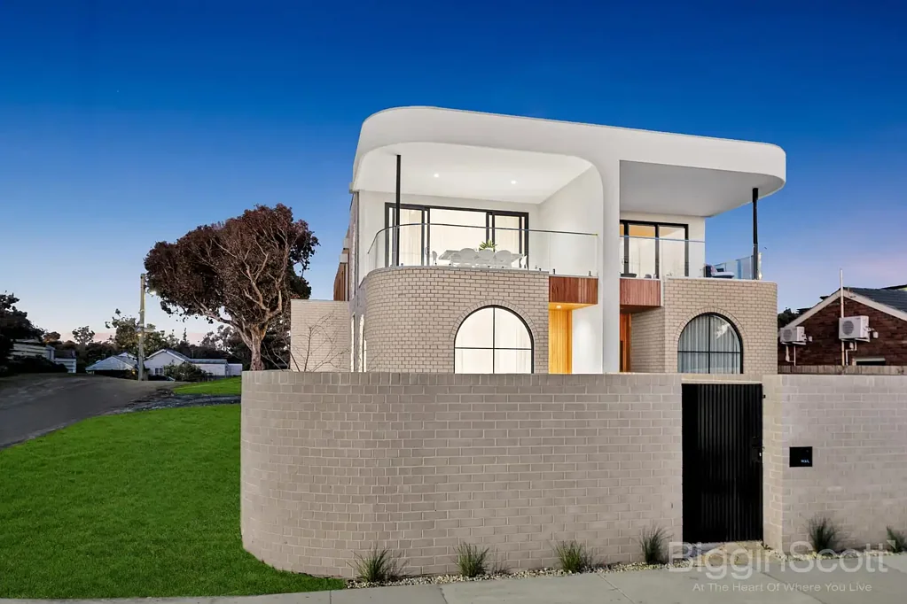 Seaford 4બેડરૂમ Architectural Brilliance by the Beach- Inspection by Private Appointment
