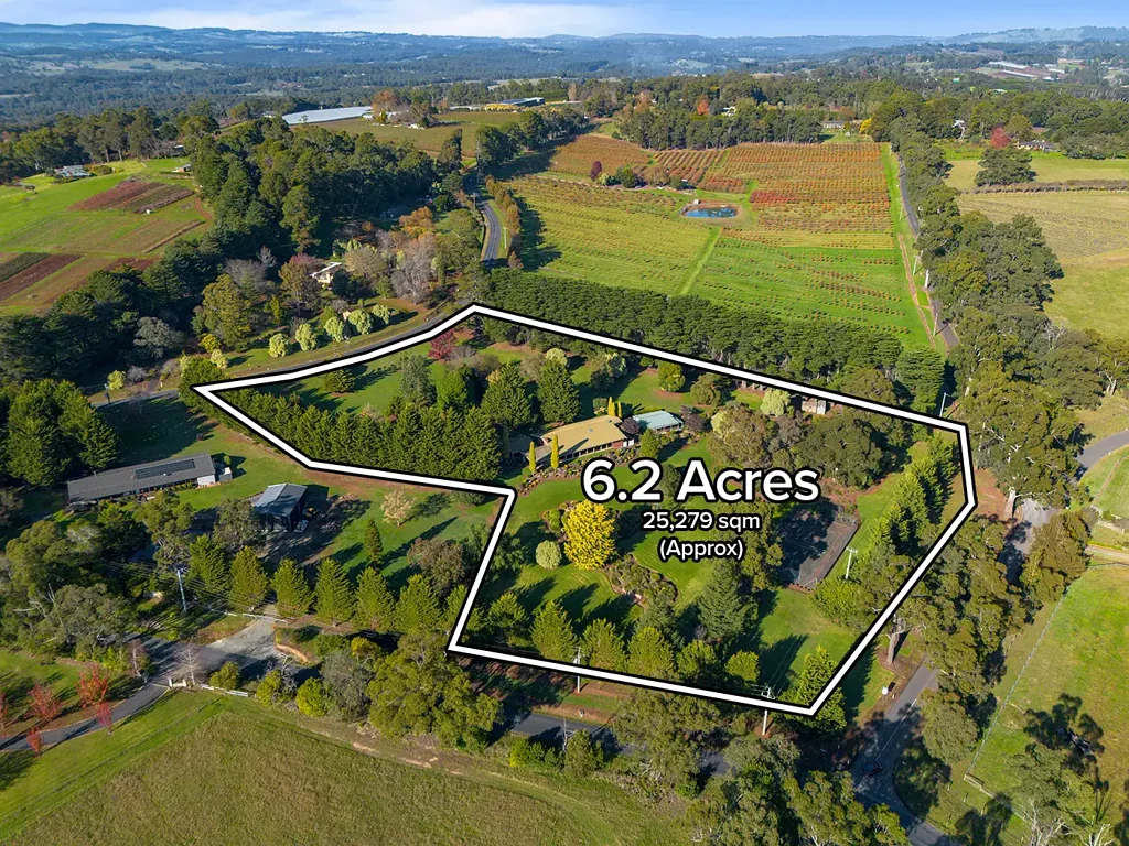 52 Monbulk-Seville Road, Seville, VIC 3139