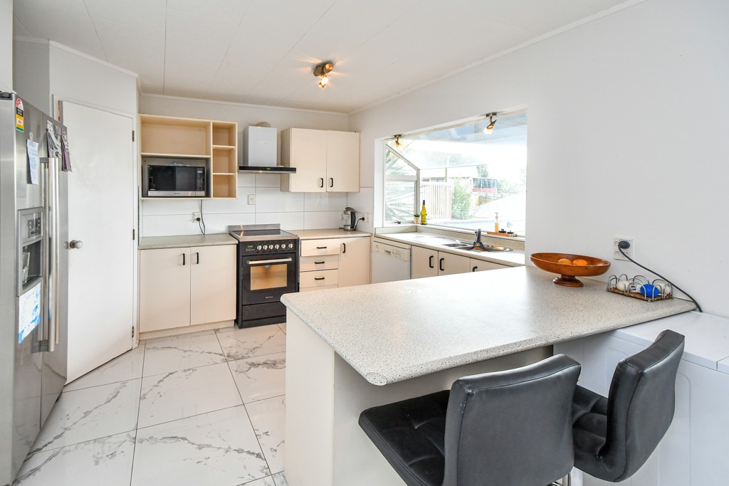 15 Lowburn Place, Clover Park, Auckland - Manukau, 3房, 0浴, House