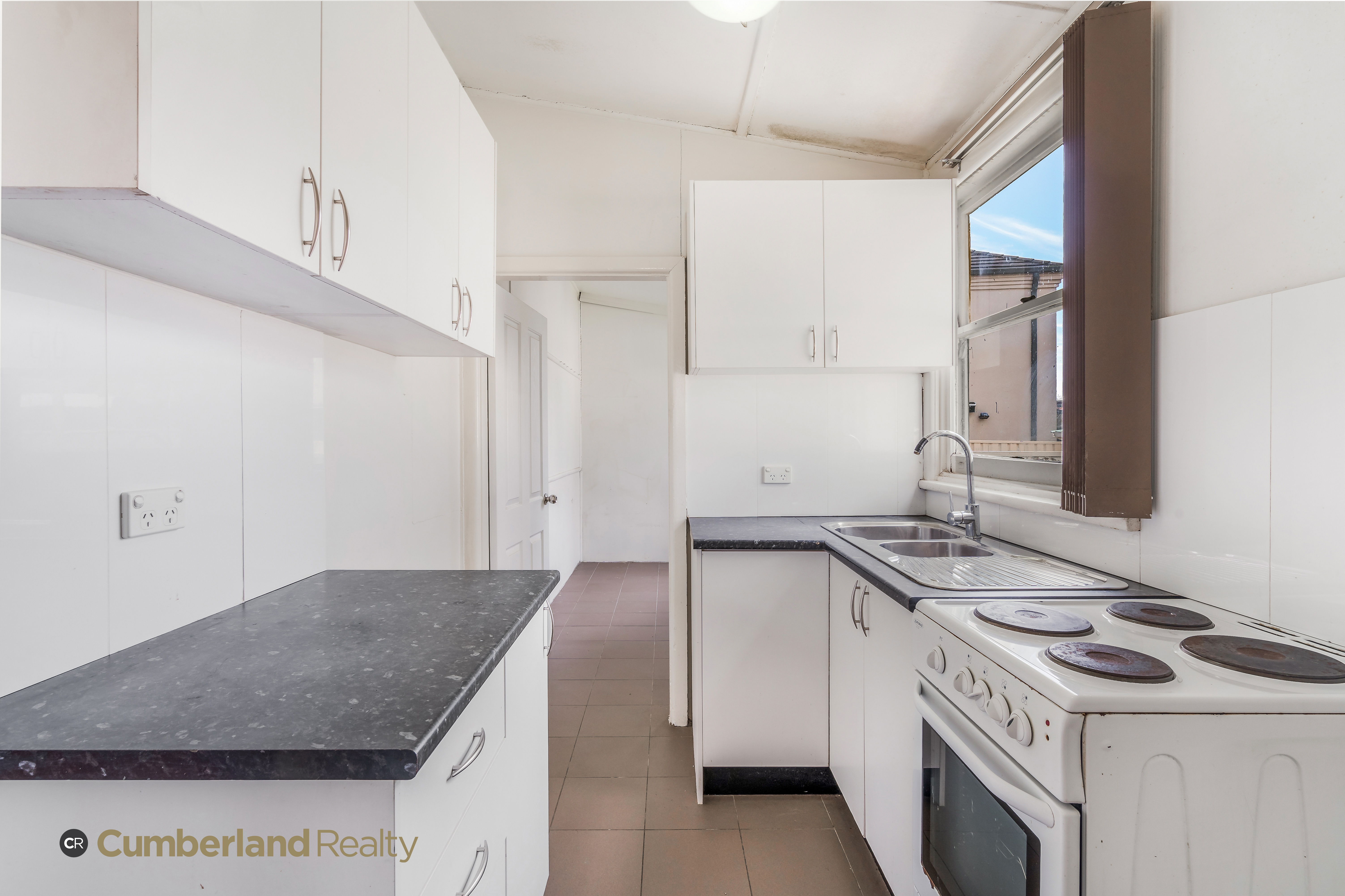 28 RUPERT ST, MERRYLANDS WEST NSW 2160, 0 habitaciones, 0 baños, House