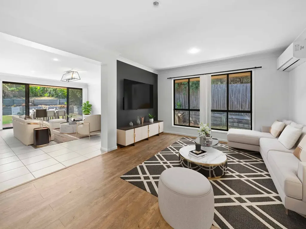 Redbank Plains 4Moenga 'The Chetwynd Charm' (812m2)