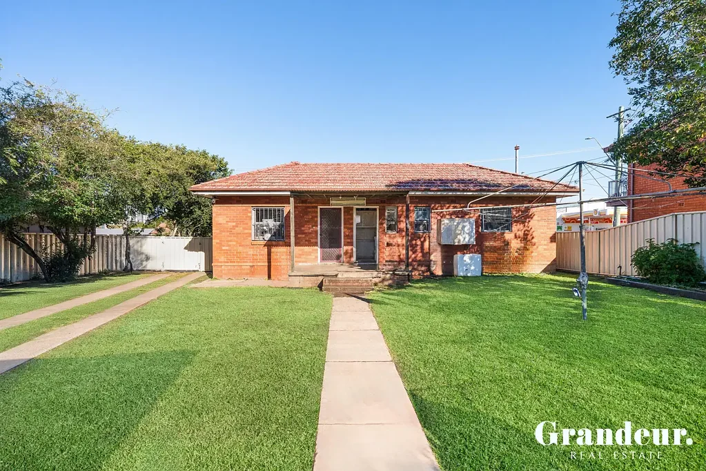 127 Elizabeth Drive, Liverpool, NSW 2170