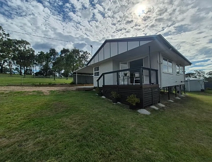 8 Trace Street, Brooklands, QLD 4615, 2 chambres, 1 salles de bain, House
