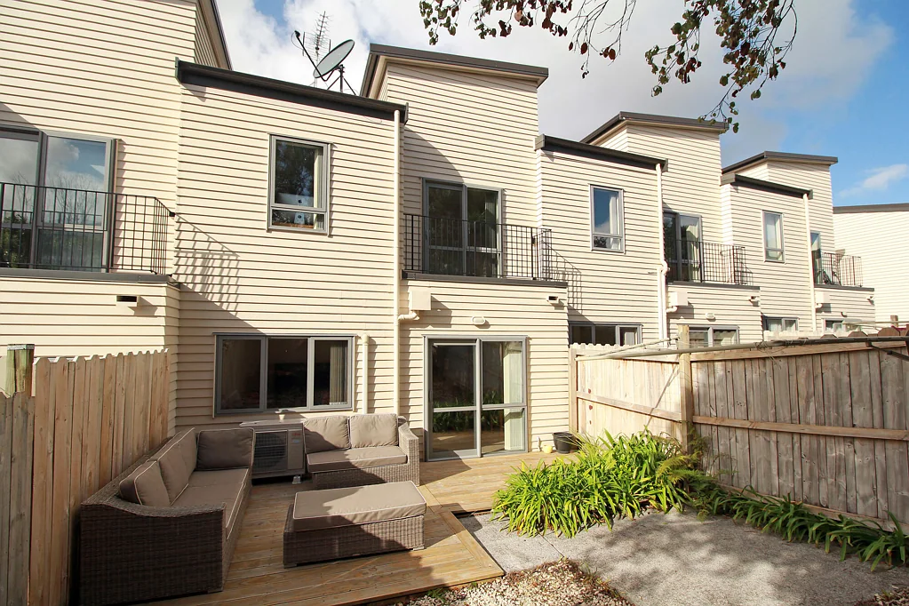 Flat Bush 3Moenga A once in 25 years opportunity!!!