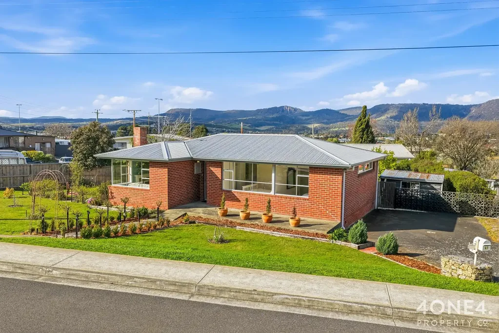 Claremont 3 Slaapkamer Charming Claremont Home with City Views