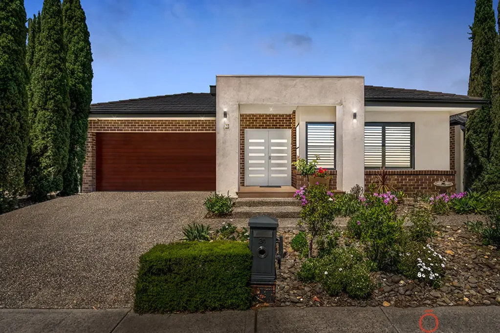 24 Flanagan Street, Lalor, VIC 3075
