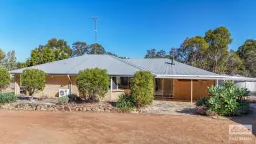 6 White Gum Ridge, Coondle