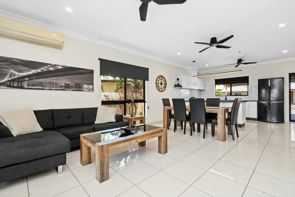 Bakewell 2બેડરૂમ Well located affordable home.