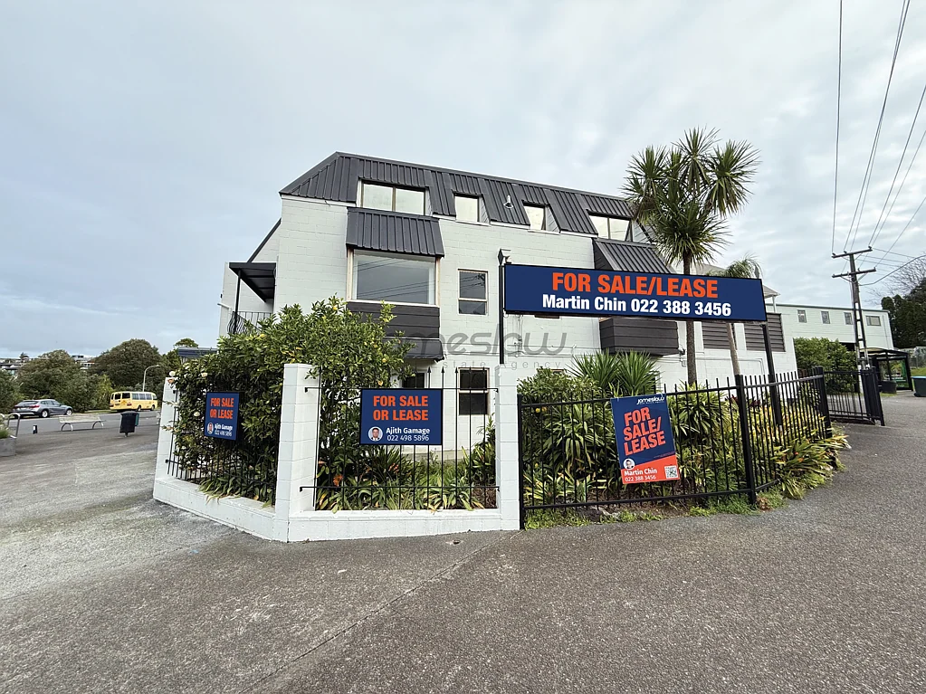 Glendowie Exceptionally visible Commercial Gem