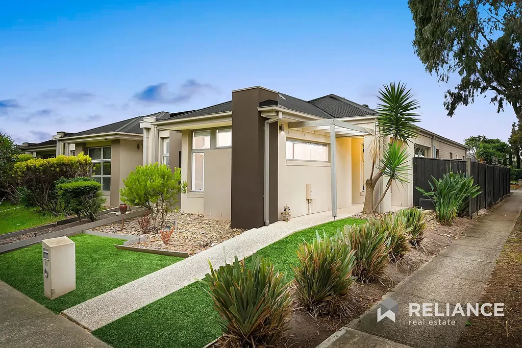 15 Reef Walk, Point Cook, VIC 3030