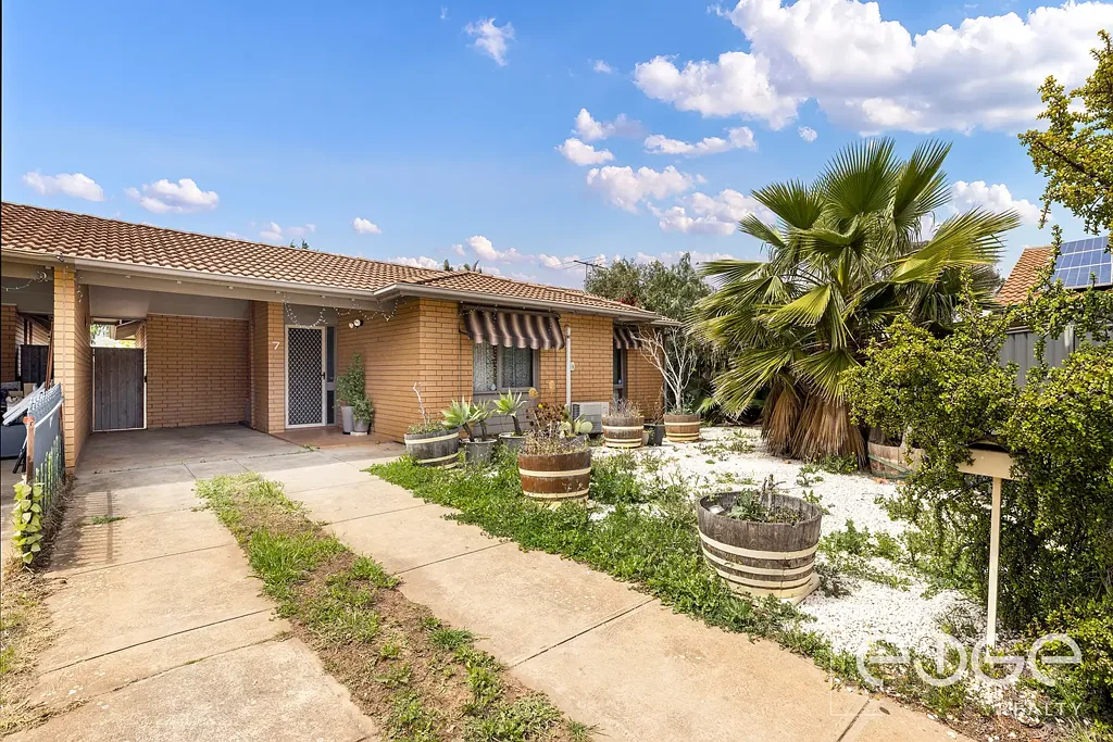 7 Amiens Place, Salisbury Downs, SA 5108