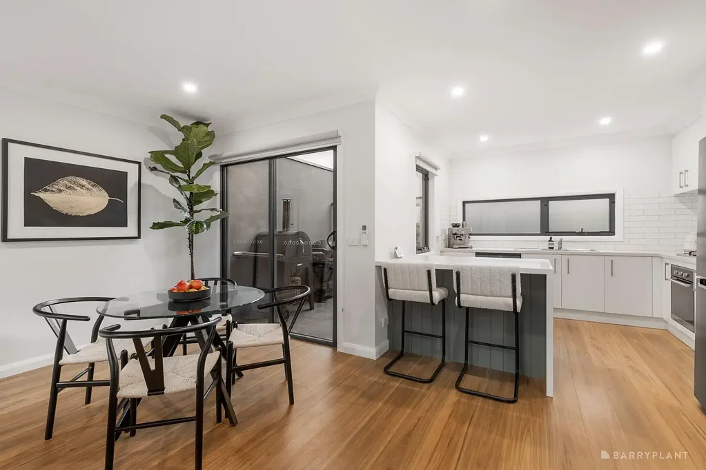 Mooroolbark 3 Slaapkamer Lifestyle Luxe with a Layout to Love