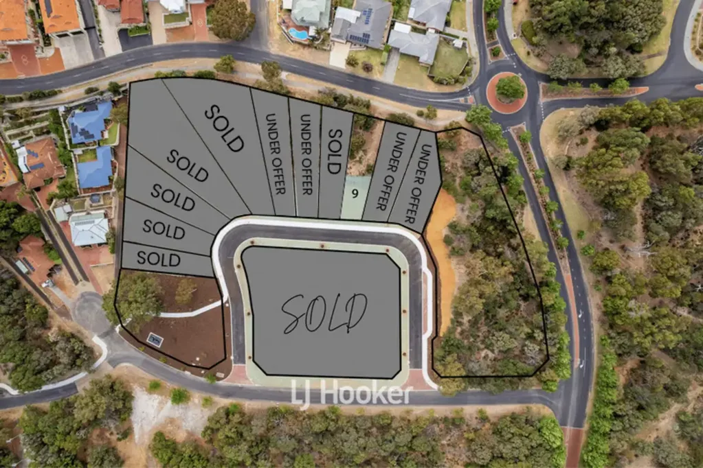 College Grove LAND FOR SALE - TRINITY RISE ESTATE