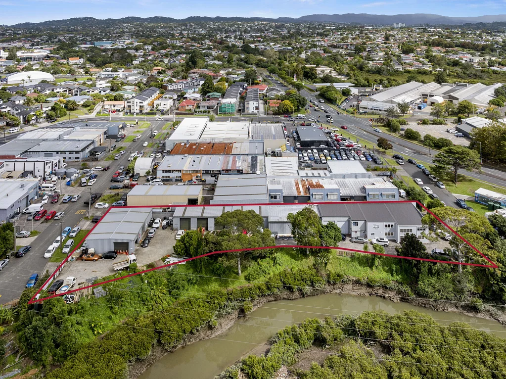 New Lynn Automotive - Ready industrial 872sqm