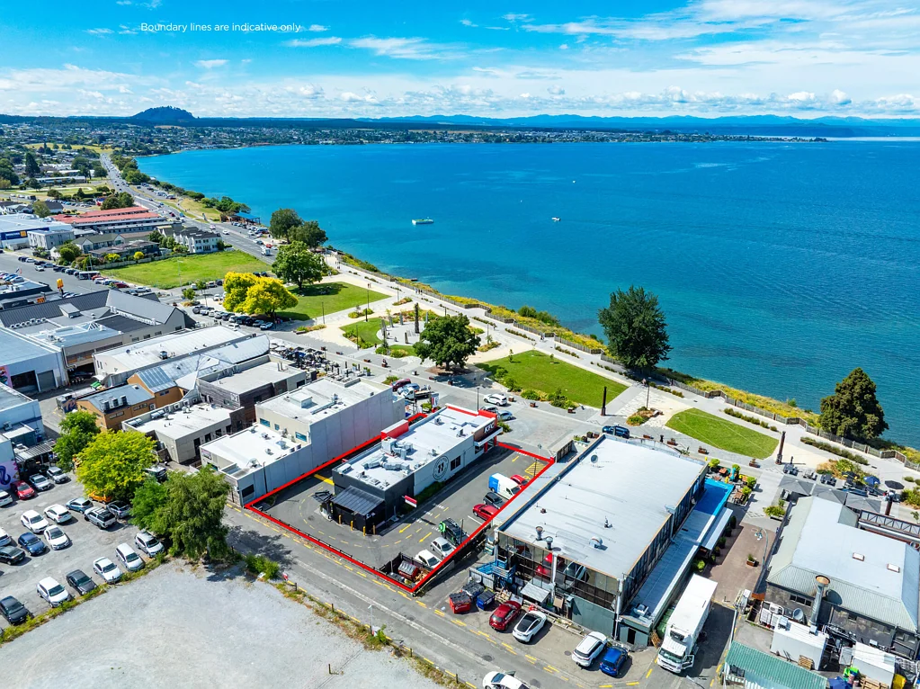 Taupo Prime bite of lakefront real estate