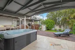 30 COONANGA AVE, Budgewoi