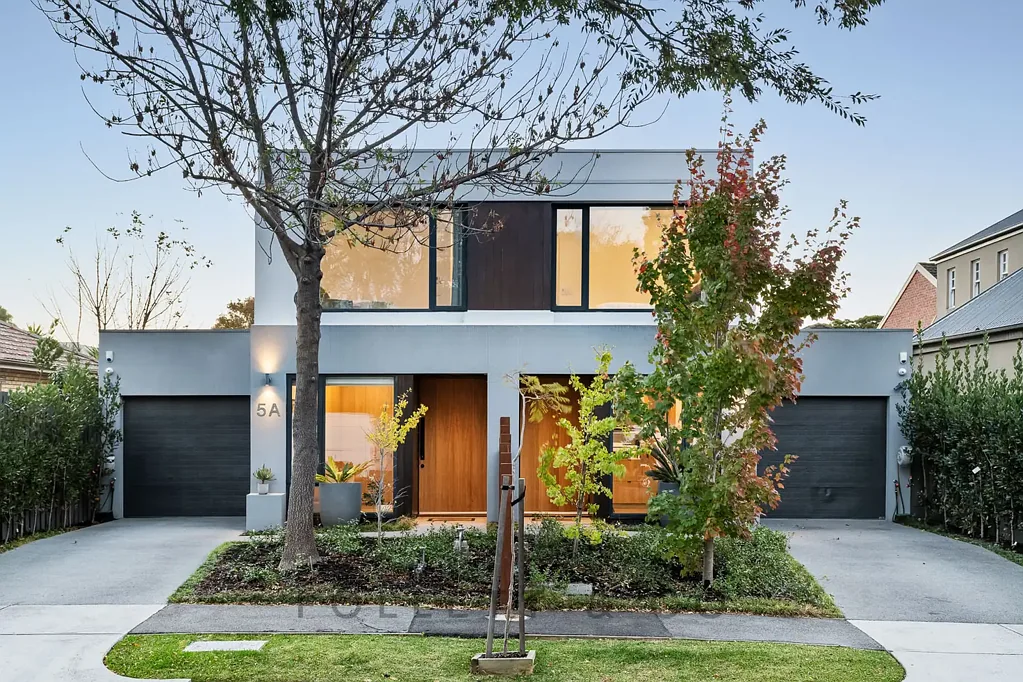 Brighton East 4 Bedroom A Technologically Advanced & Luxuriously Appointed Home