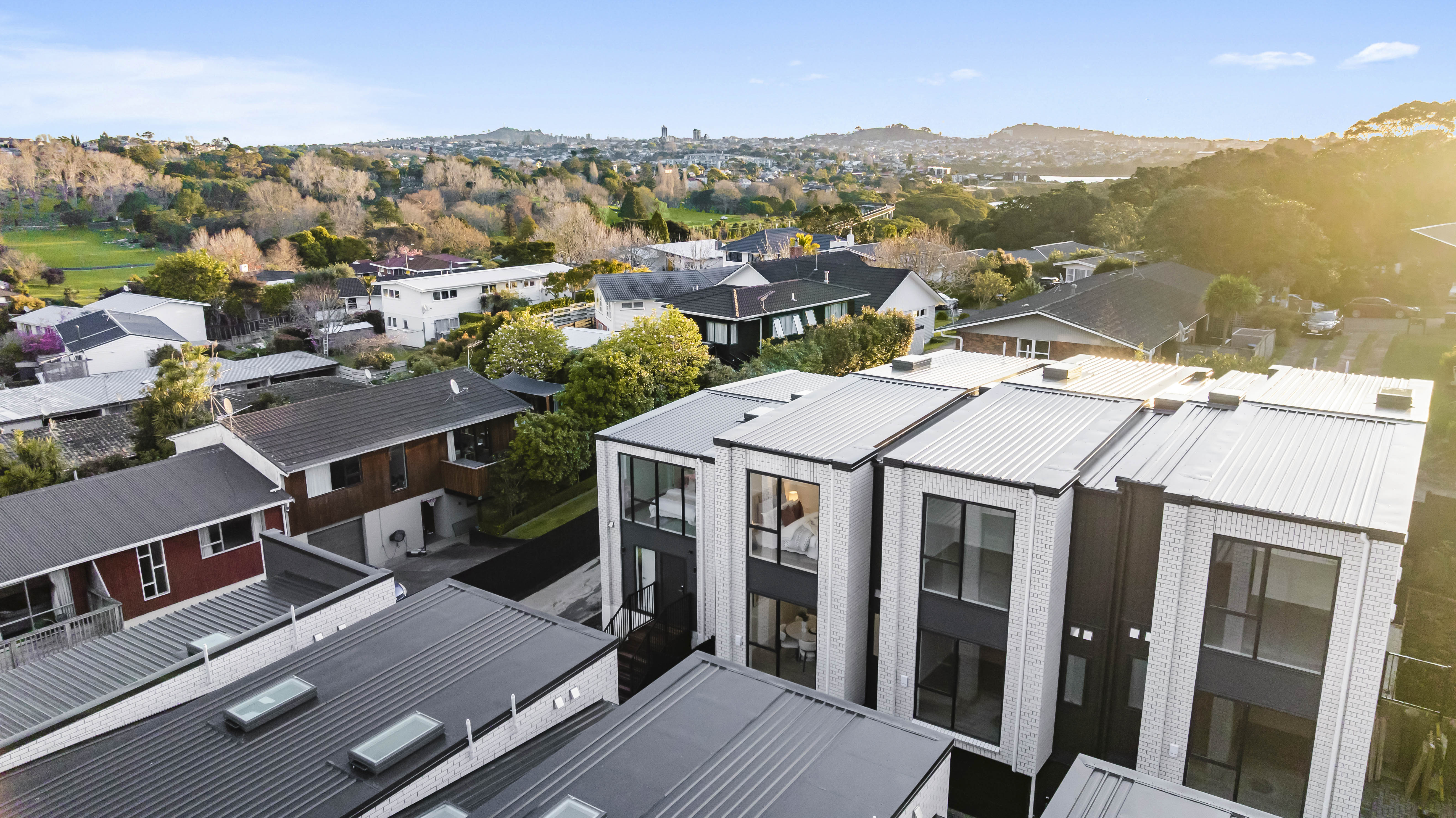 36 Thatcher Street, Mission Bay, photo 4