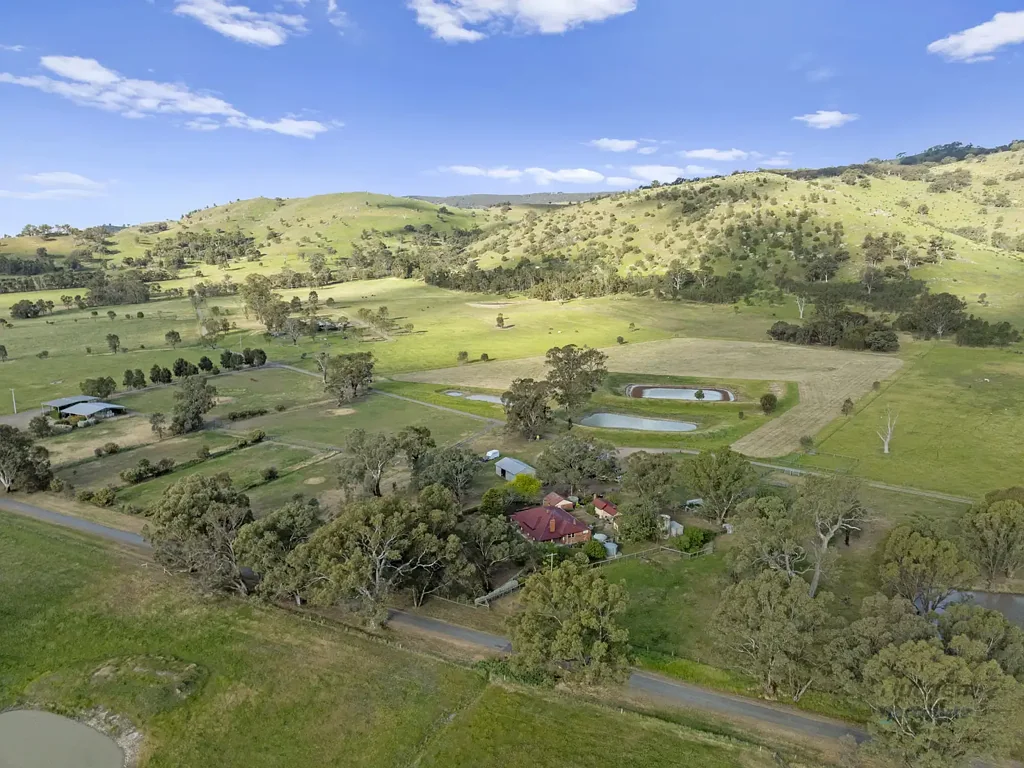 Euroa Glenelg Park - Premier Equine Holding in the Strathbogie Ranges