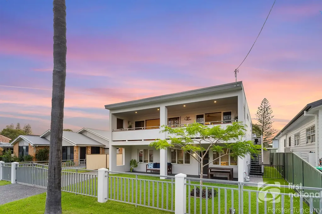 2/5 Milliken Street, Tuncurry, NSW 2428, 3 રૂમ, 1 બાથરૂમ, House