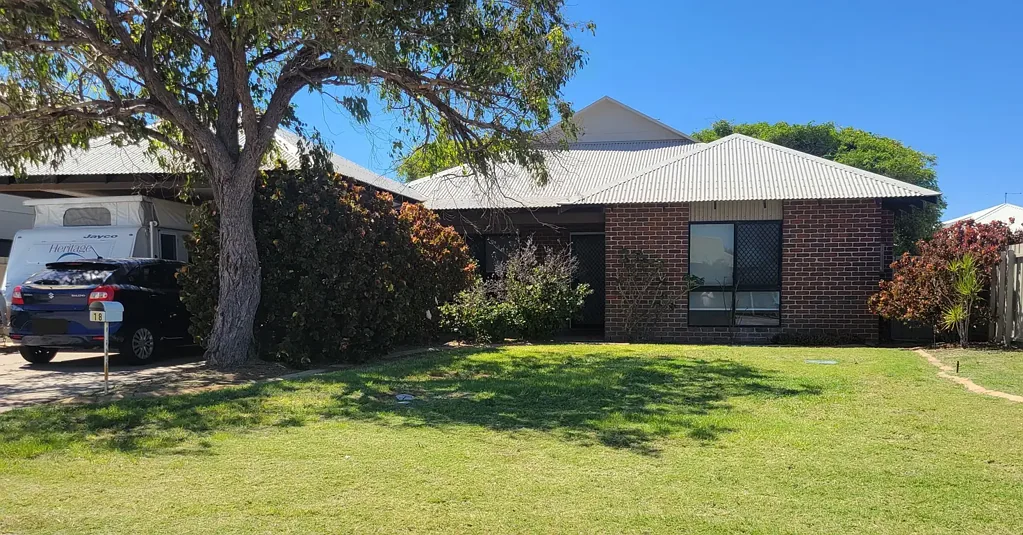 18 Mindirra Crescent, Carnarvon, WA 6701