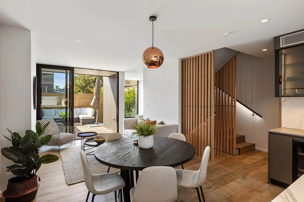 Near New Luxury Townhome in the Heart of Westmere